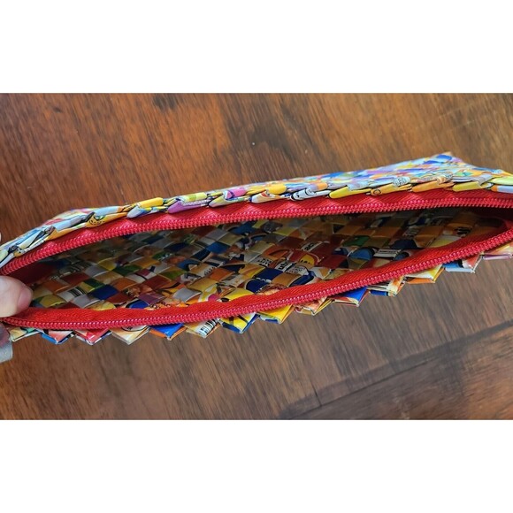 Nahui Ollin Clutch/Wristlet Candy Wrapper Multicolor Bag - Picture 5 of 8